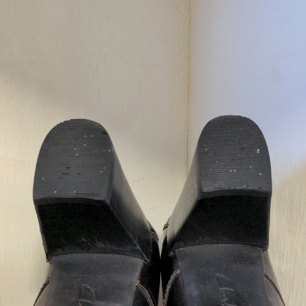 Clarks Deep Burgundy Leather Boots - Picture 7 of 7